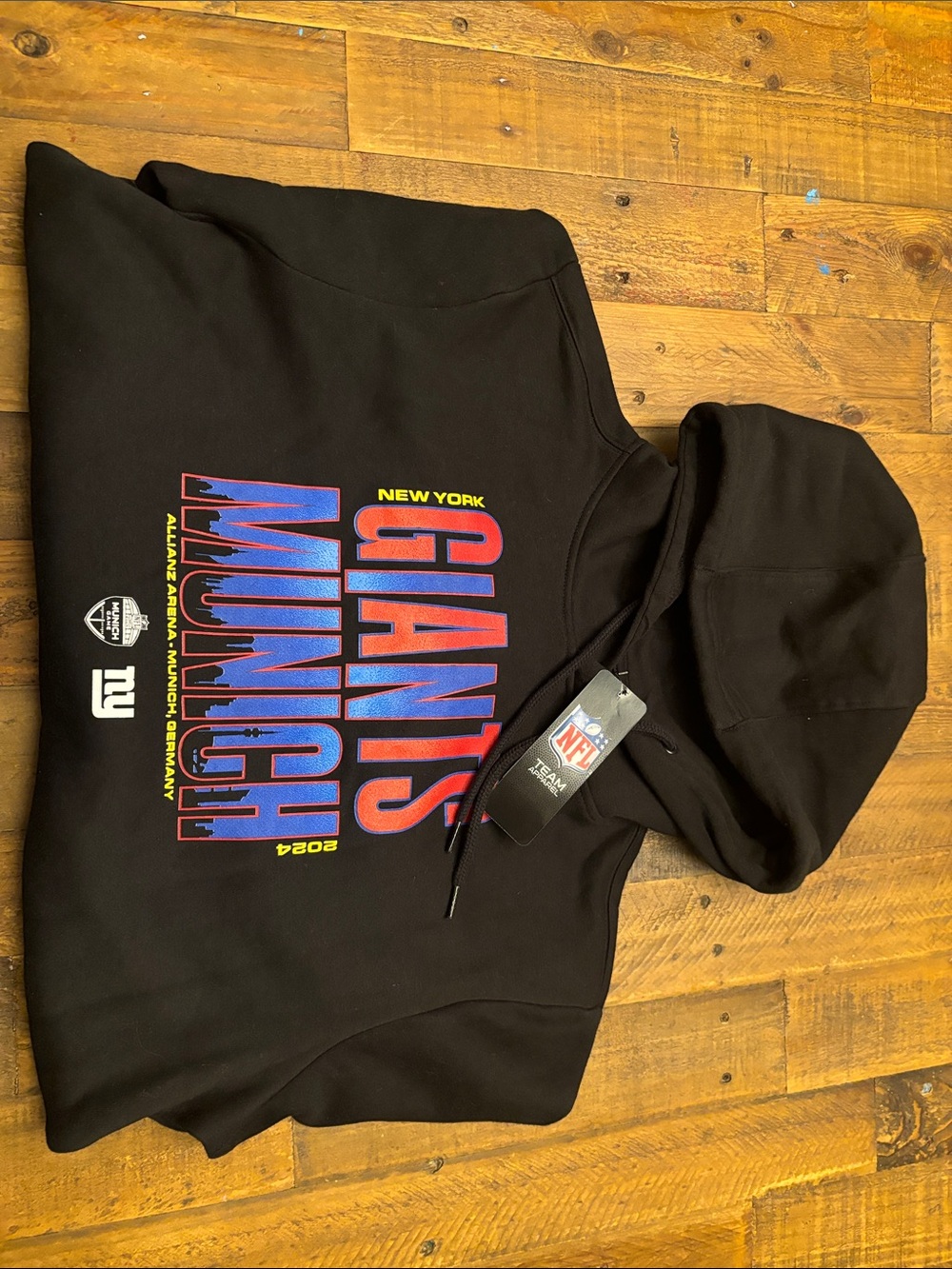 Fanatics Black New York Giants Munich Graphic Hoodie
